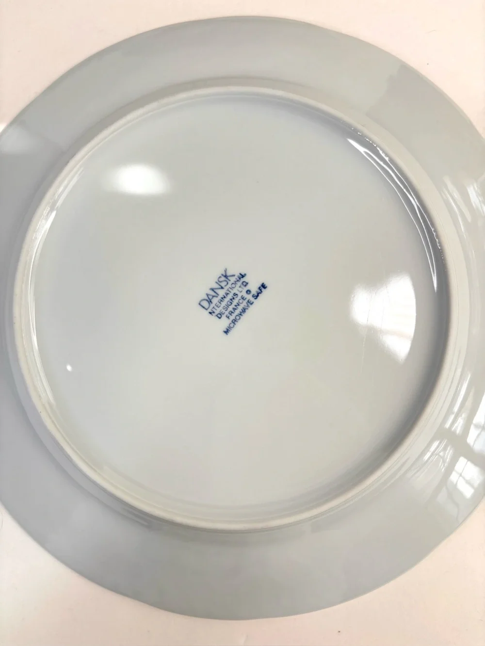 Dansk Ivy Embossed White Porcelain Flower Botanical Luncheon Plates France Set 4